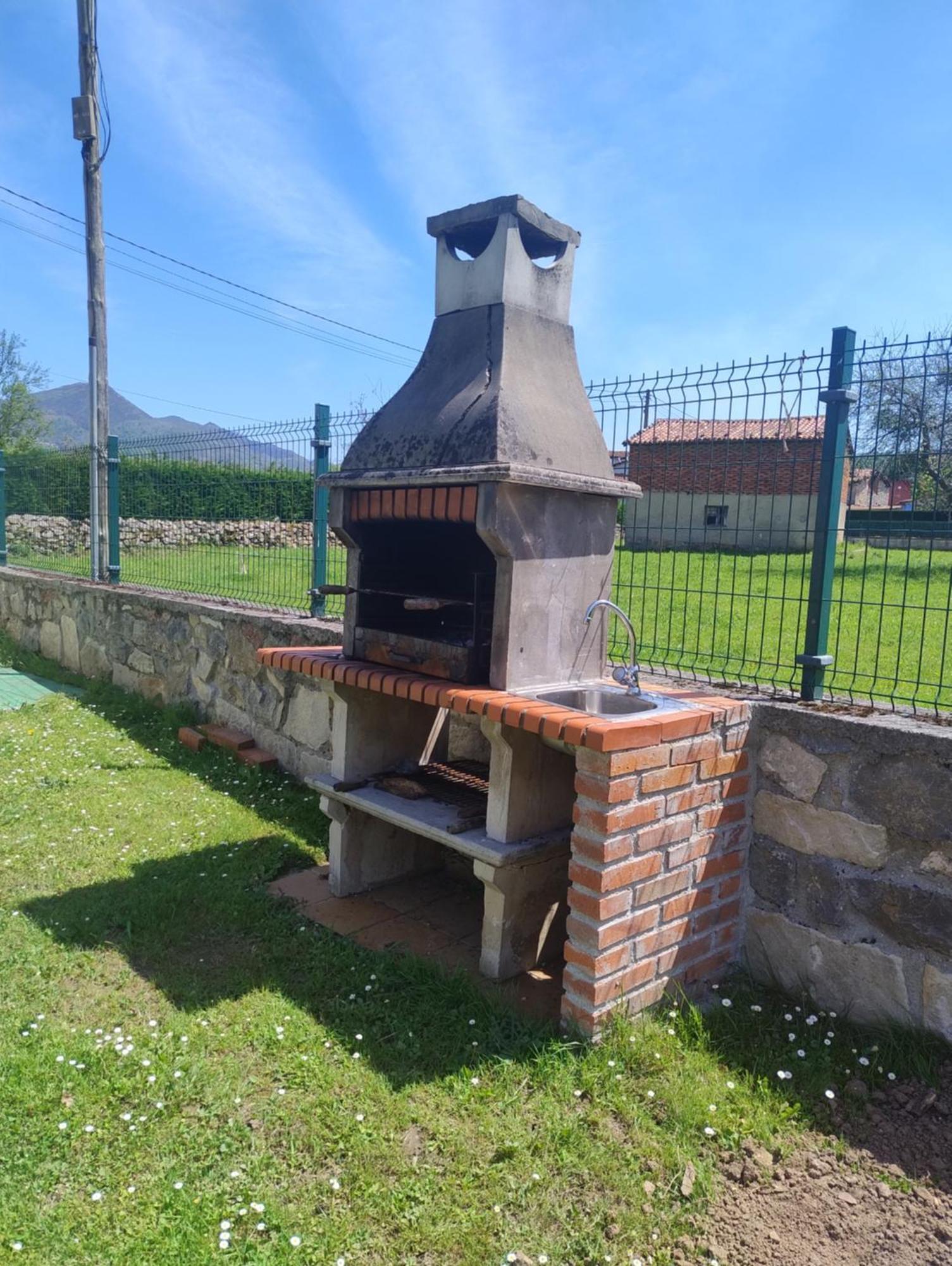 El Asturianu Villa Onís Exteriör bild